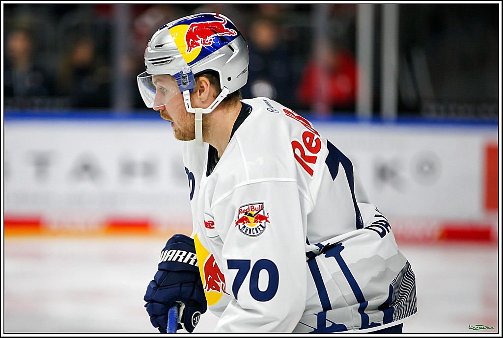 PENNY DEL; Koelner Haie- Red BUll Muenchen; Koeln, 08.11.2022